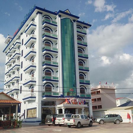 Emerald Bb Battambang Hotel Buitenkant foto
