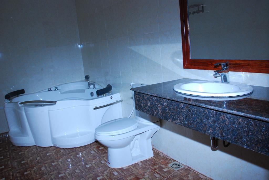 Emerald Bb Battambang Hotel Kamer foto